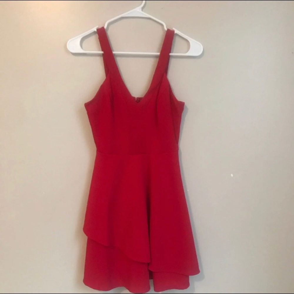 Red Dress - Picture 2 of 4